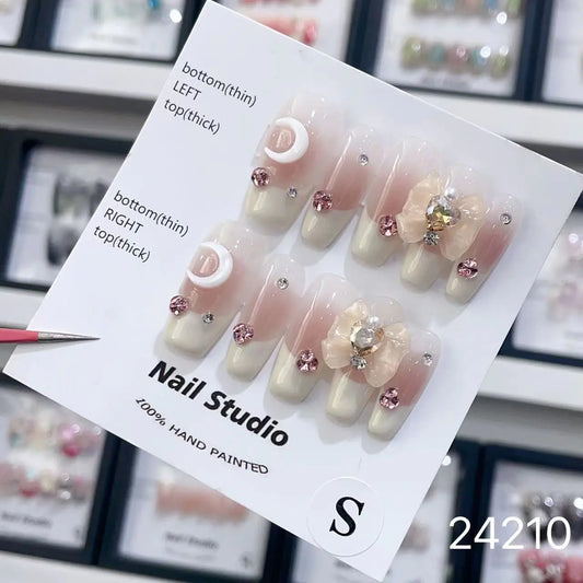 Handcrafted Removable Nail Collection with Rhinestones