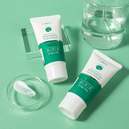 Centella Asiatica Whitening Soothing Facial Cleanser